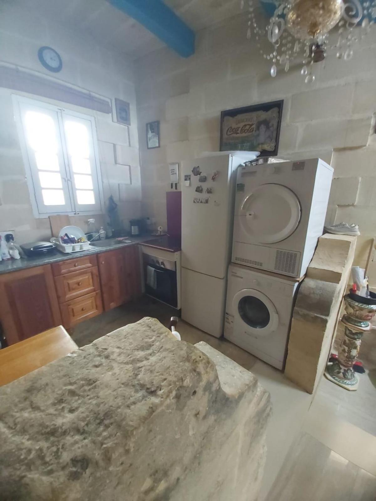 6 Apartment Биргу Екстериор снимка
